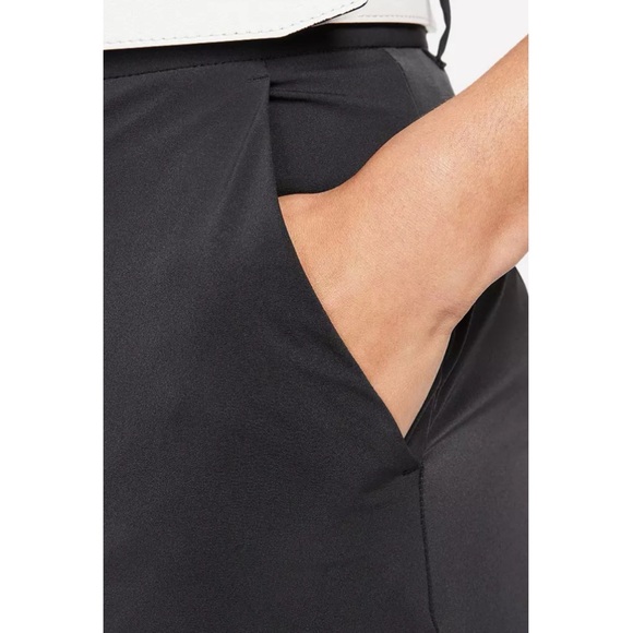 Nike Women’s Dri-Fit Tour Performance Golf pants Black NikeGolf pants Size 8 - Picture 3 of 10